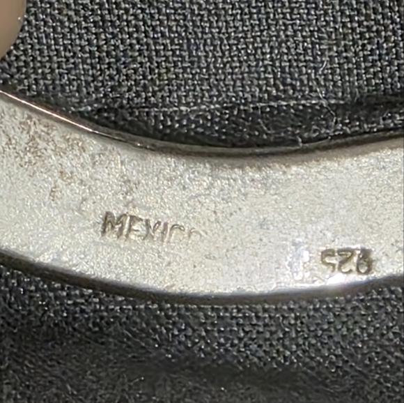 Vintage Hinged Cuff Bracelet Stamped Mexico 925 Silver With Opal Inlay - Picture 3 of 5